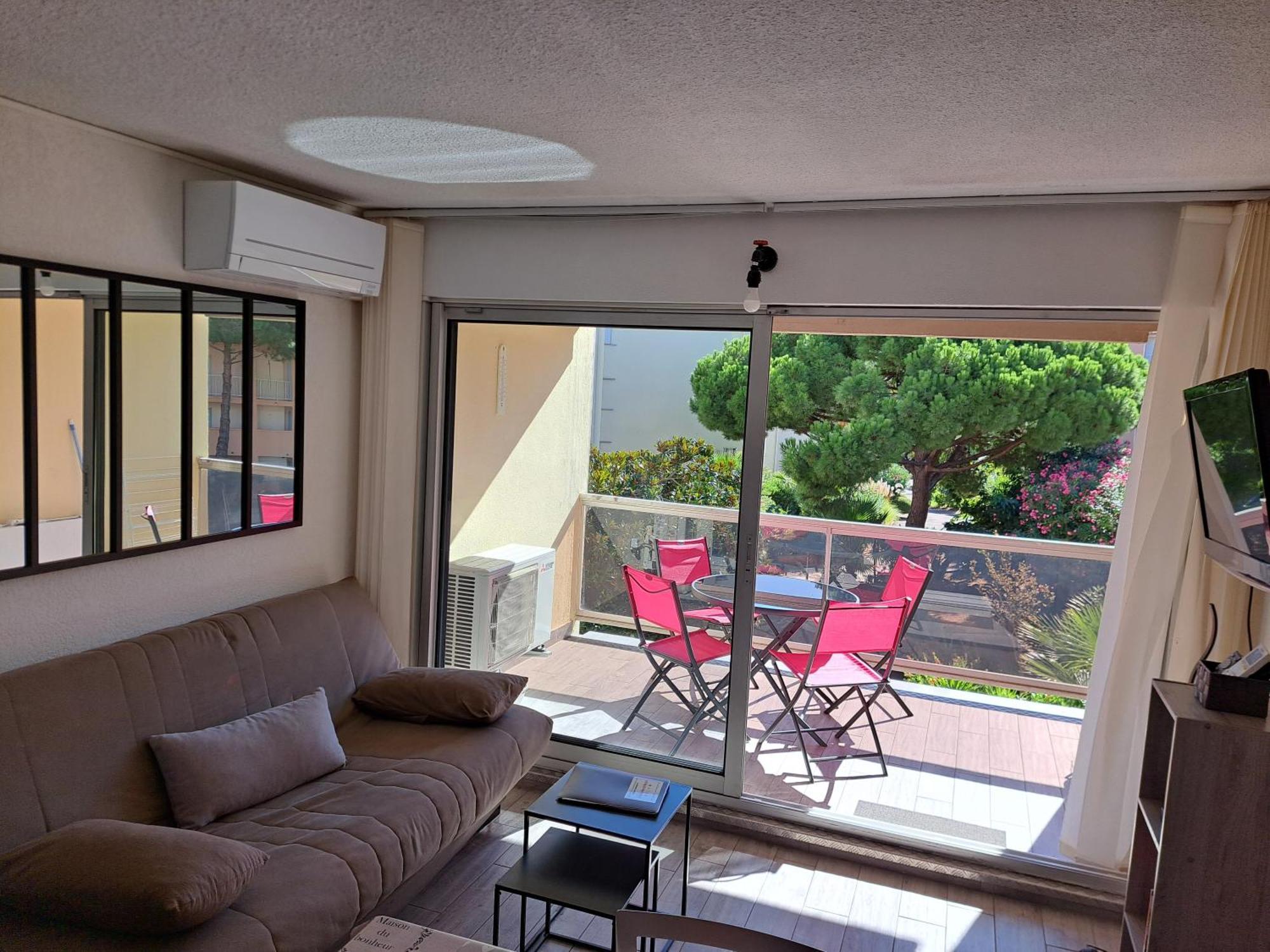 Helios 32, T2 Climatise, Parking, 500M Plage آجد المظهر الخارجي الصورة
